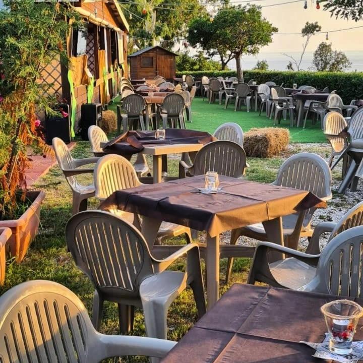 Villaggio Acquamarina Caprioli Buitenkant foto